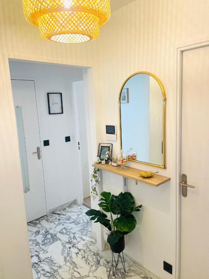 New At 150m From The Beaches Easy Check In Apartment *